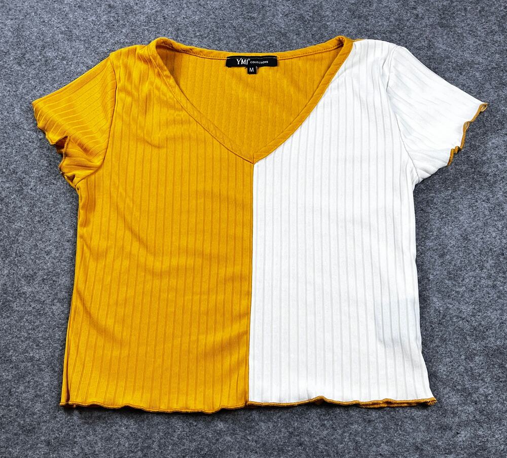 YMI Collections Woman's V neck Crop Top Size M Pre-Owned Ribbed Knit Fabric